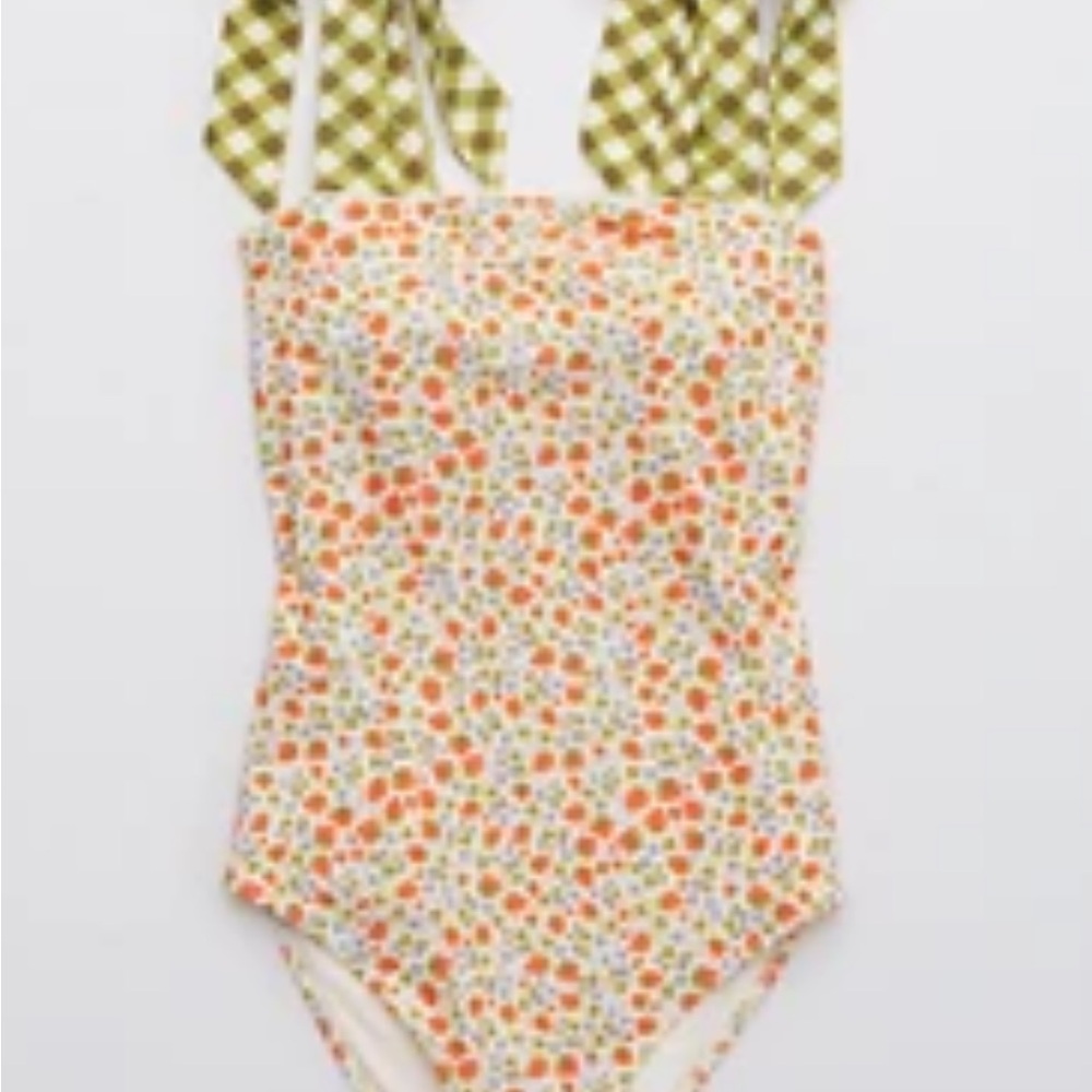 American eagle Aerie size Medium one piece swimsuit